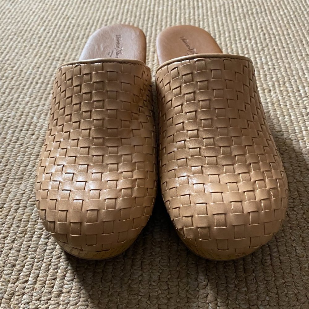 Universal Thread Basket Weave Clogs - image 2